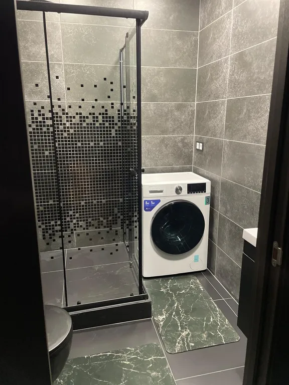 Однокомнатная квартира-студия с дизайнерским ремонтом