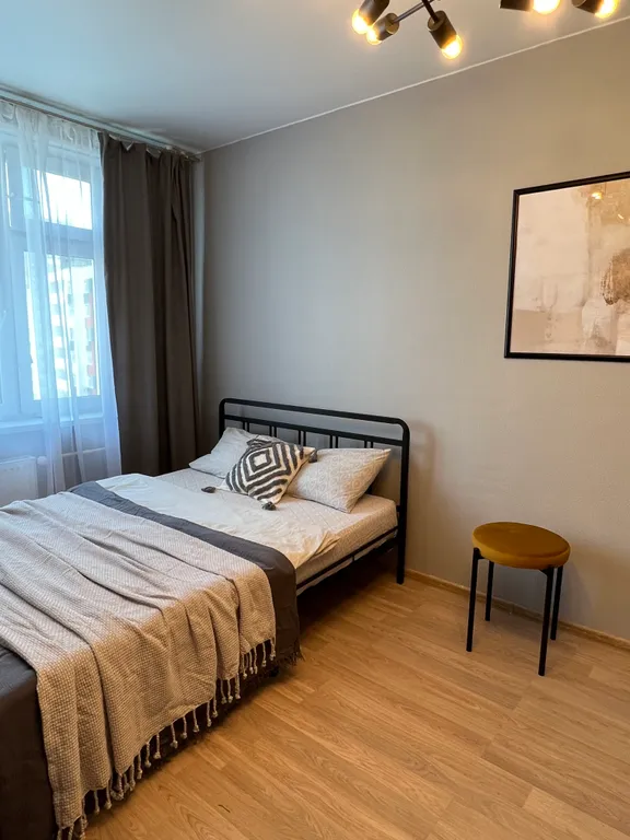 Уютная студия Ultramarine в Тюменской слободе