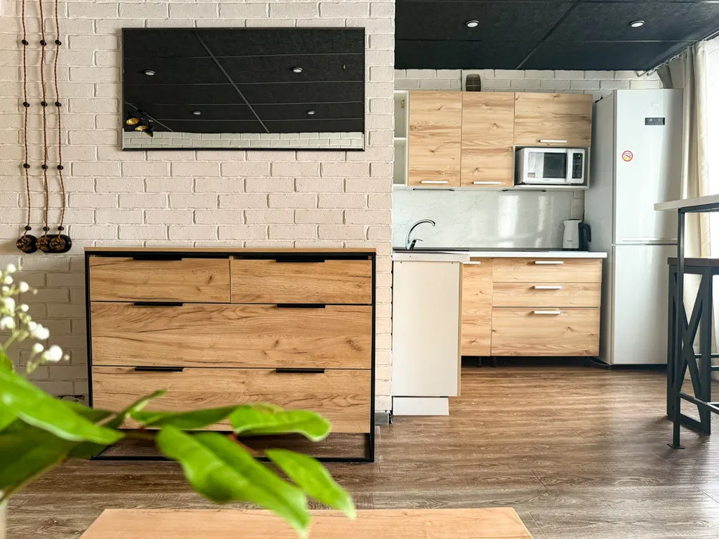 Стильная студия рядом с автовокзалом