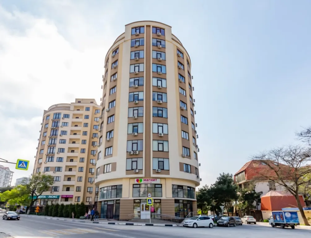 Квартира Квартира Евродвушка в центре, до моря 2 минуты — Геленджик