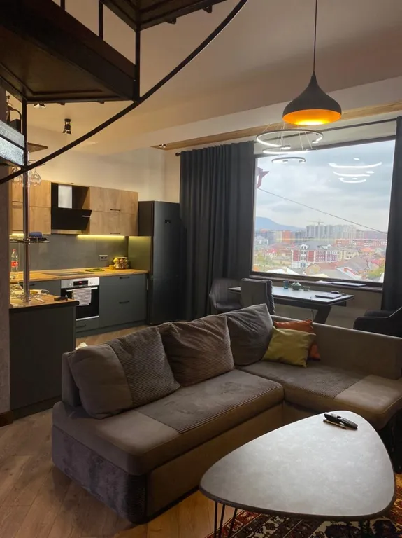 Уютный лофт с мансардой вблизи моря