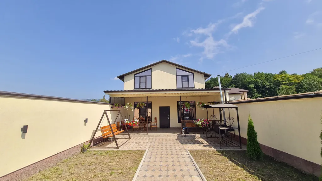 Коттедж Уютный домик — аренда посуточно в Владикавказ