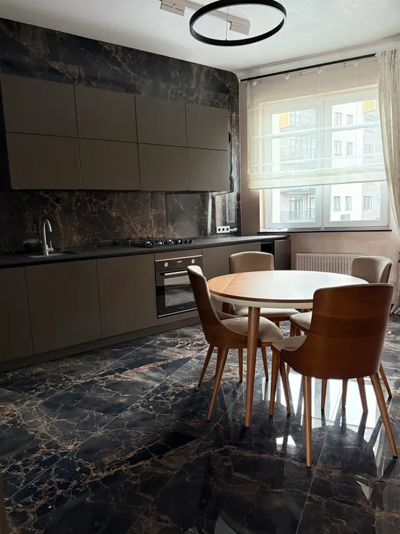 Новая квартира на рыбной деревне с панорамным видом на реку