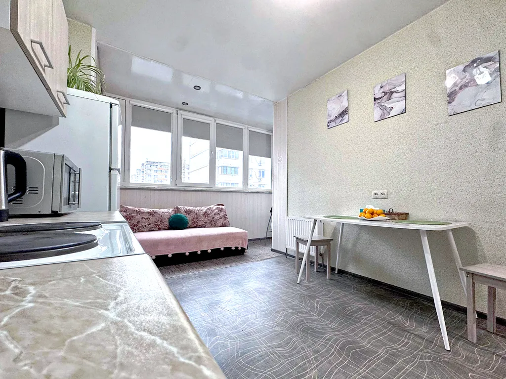 Квартира Однокомнатная квартира с тремя кроватями — Краснодар