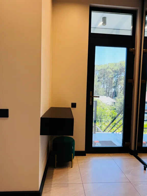 Апартамент на первой линии моря