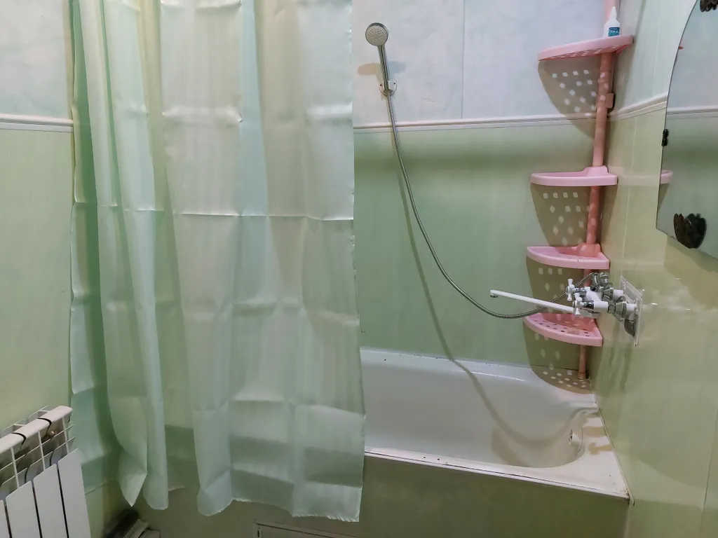 Уютная квартира в центре города с видом на горы