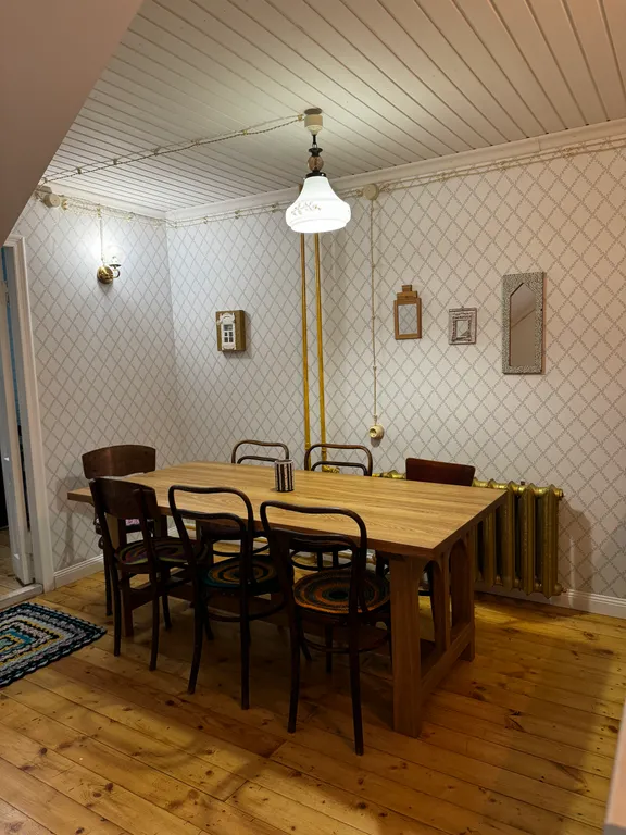 Дом с лосем