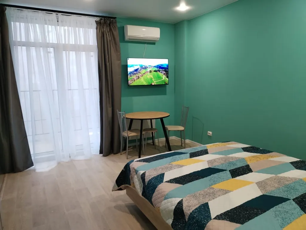 Современная квартира в удобном районе — аренда посуточно в Волгоград