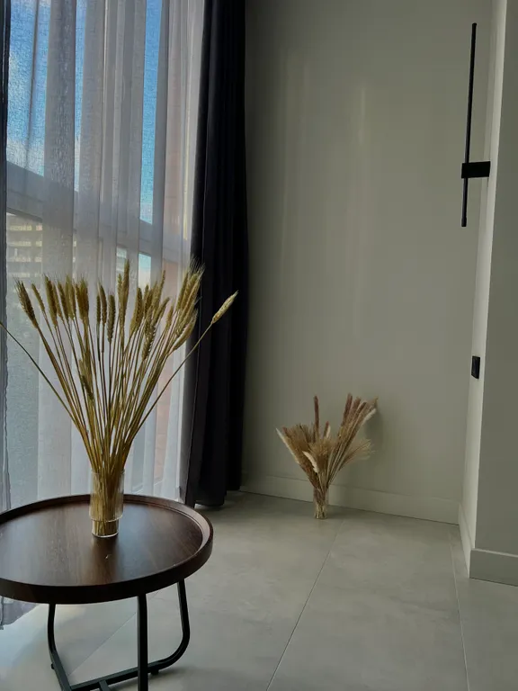 Новые апартаменты у моря в живописном месте в центре