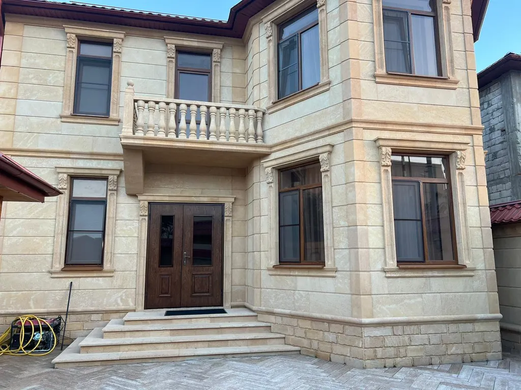 Дом на берегу