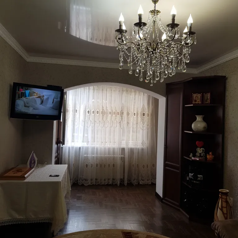 Уютная комната рядом с морем