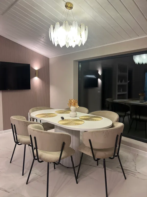 Новый, стильный и уютный каменный дом рядом с Сорочанами