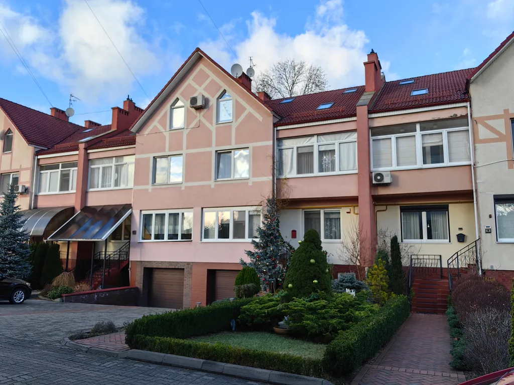 Квартира Двухкомнатные апартаменты Магнифика — Калининград