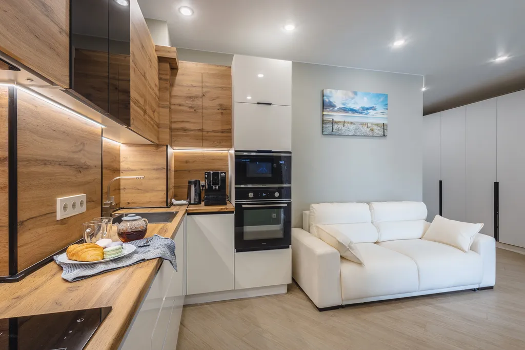 Просторная видовая трёхкомнатная квартира в приморском парке