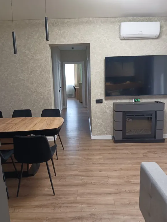 Большая 3-комнатная квартира на берегу Волги