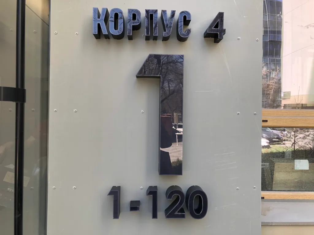 Новейшая квартира ЖК «Меридиан резиденс», центр города & питьевая вода