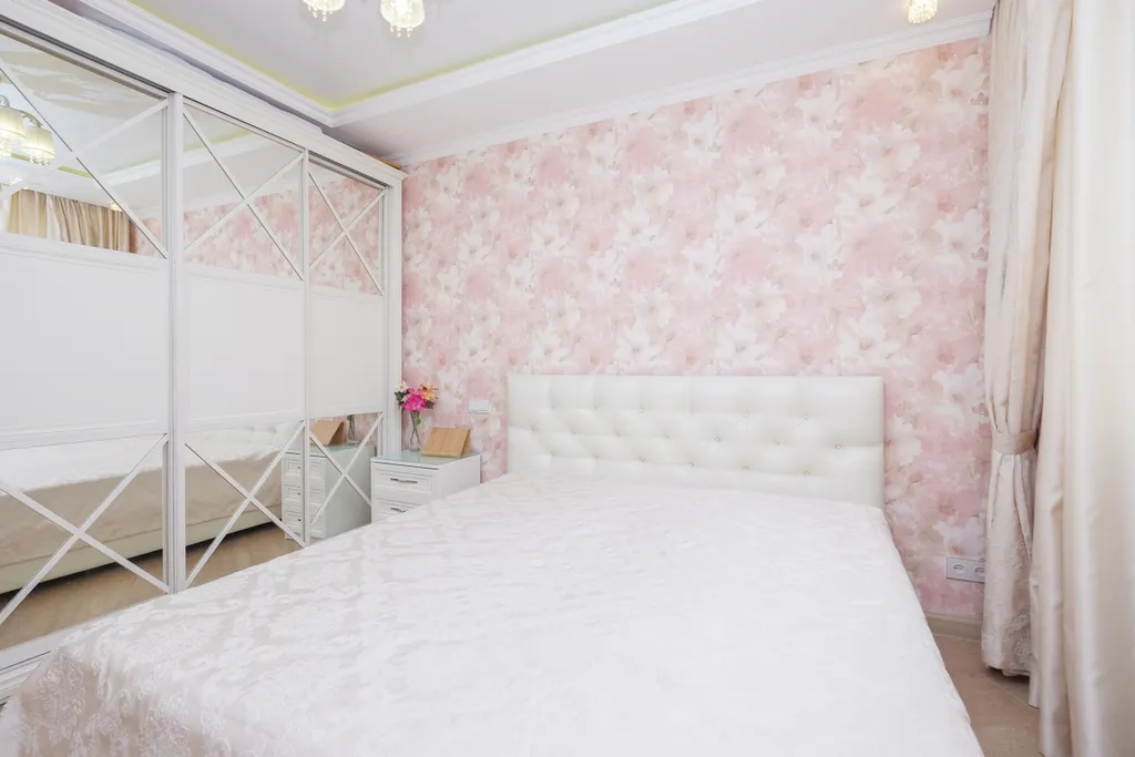 Квартира Уютная трёхкомнатная квартира на 6 человек с бесконтактным заселением — Новосибирск