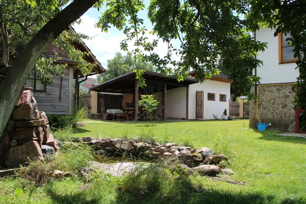 Дом у озера в 10 минутах ходьбы от центра города