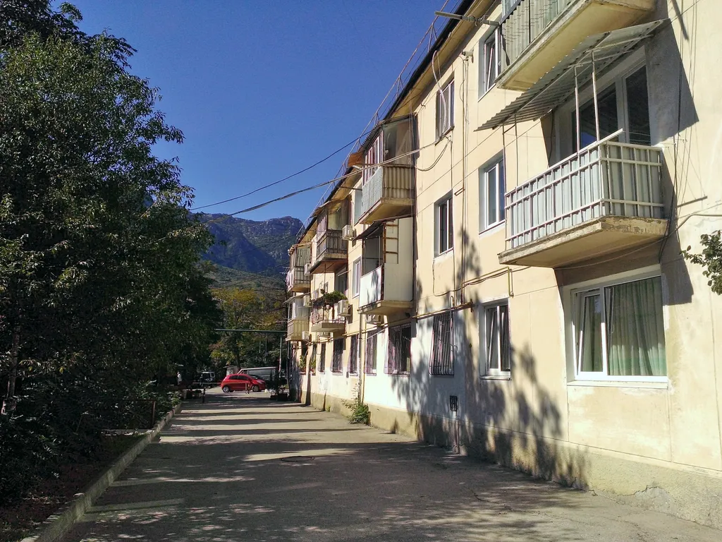 Центр с видом на море и горы