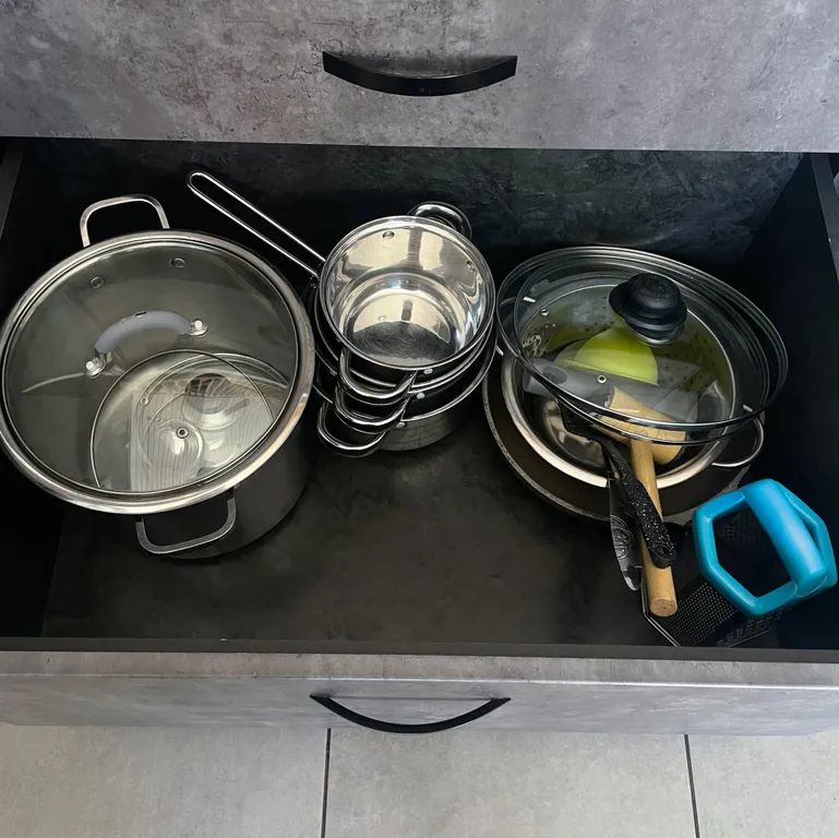 Черный дом на 10+4 человек