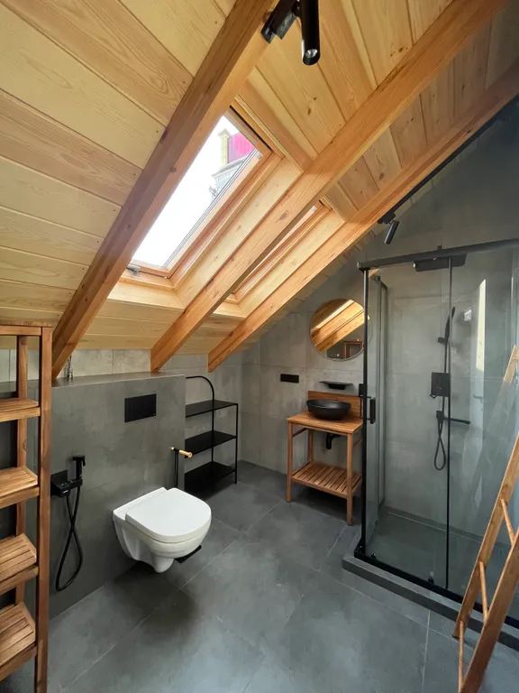 Дом с панорамным видом на четыре вершины в тихом месте