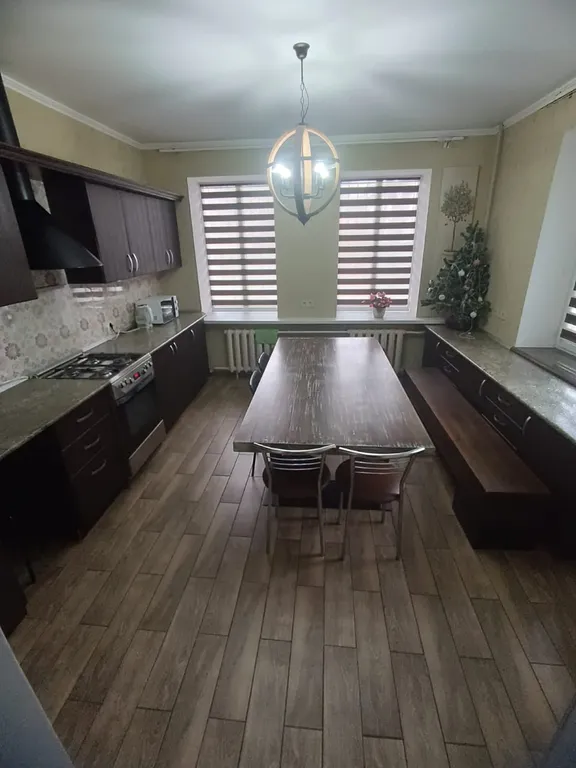 Дом шале с видом на санаторий