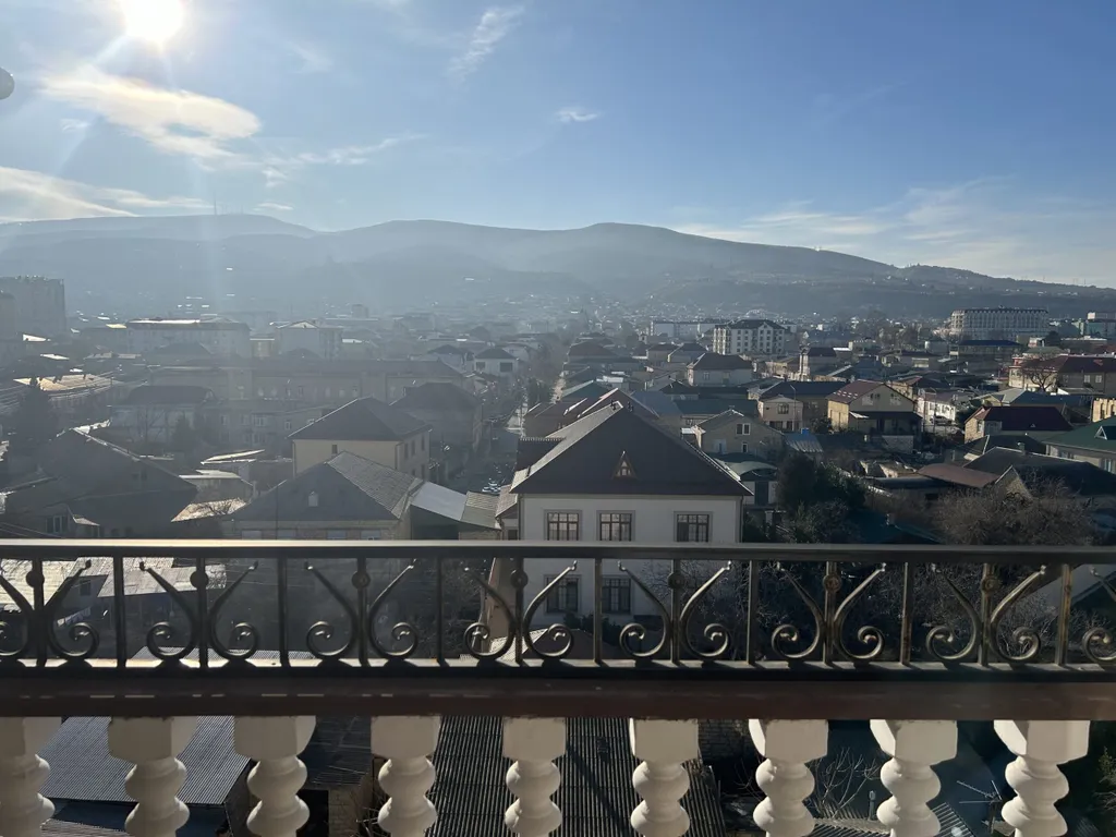 Квартира 3-комнатная Квартира — Дербент