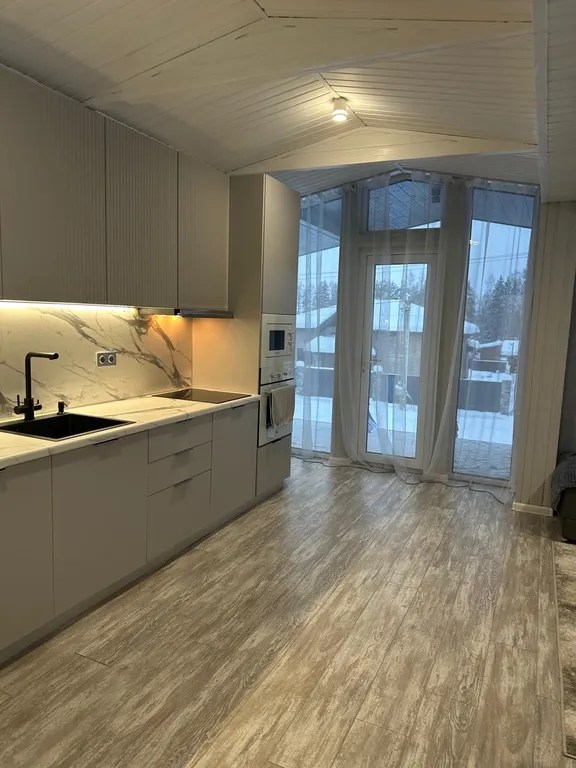 Коттедж Дом в живописном месте — Логиново