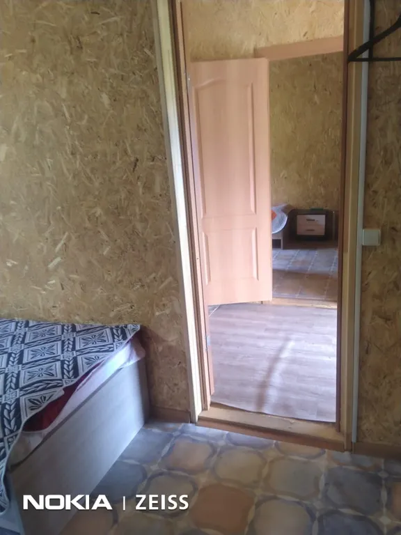 Страна Див на 2 гектарах земли, в изоляции и с озером