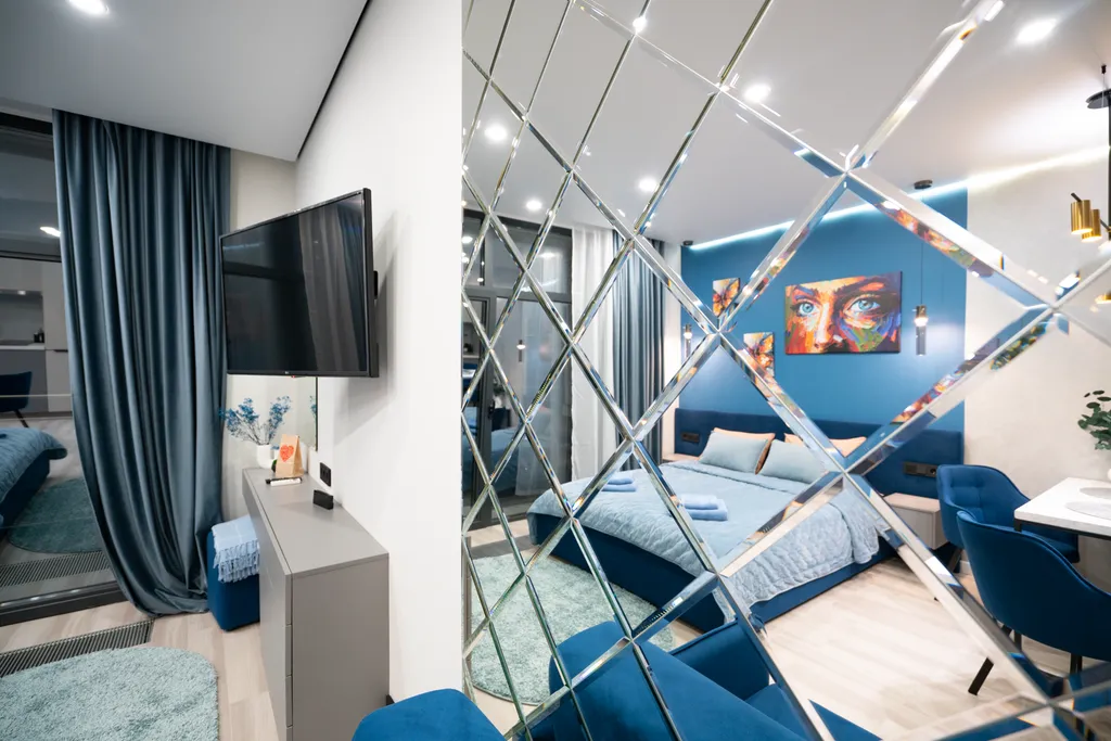 Дизайнерская студия Ls-art-crystal blue с видом на море с 13 этажа