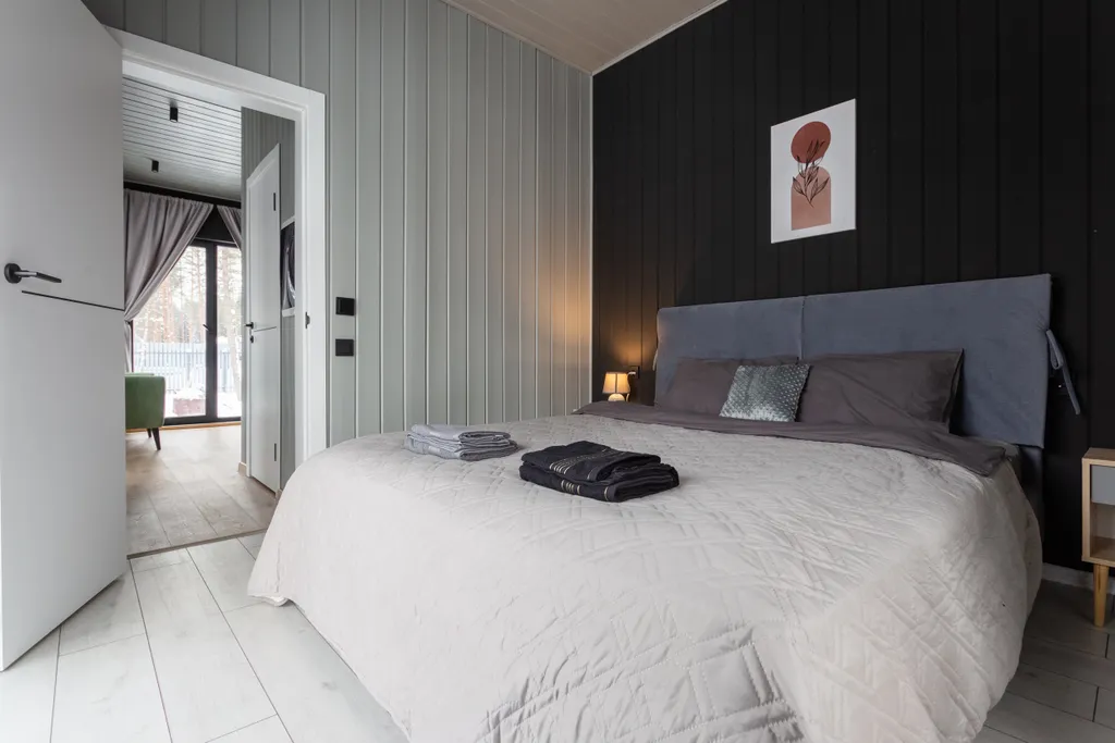 Уютный домик среди сосен