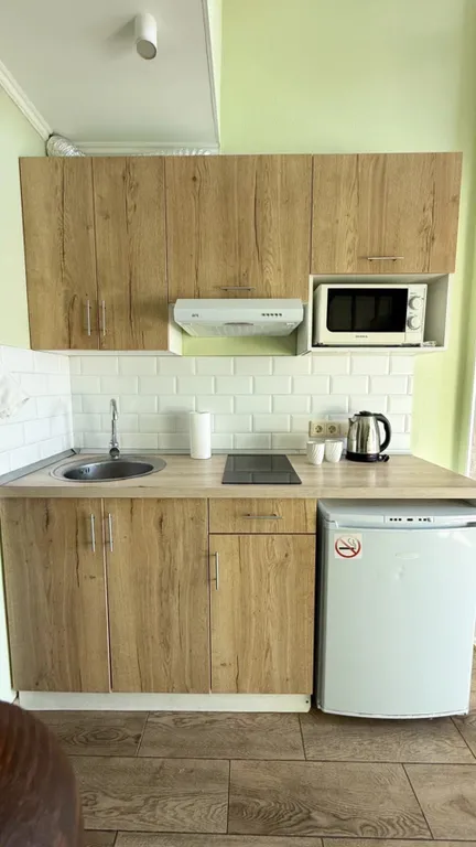 Стильная двухуровневая студия