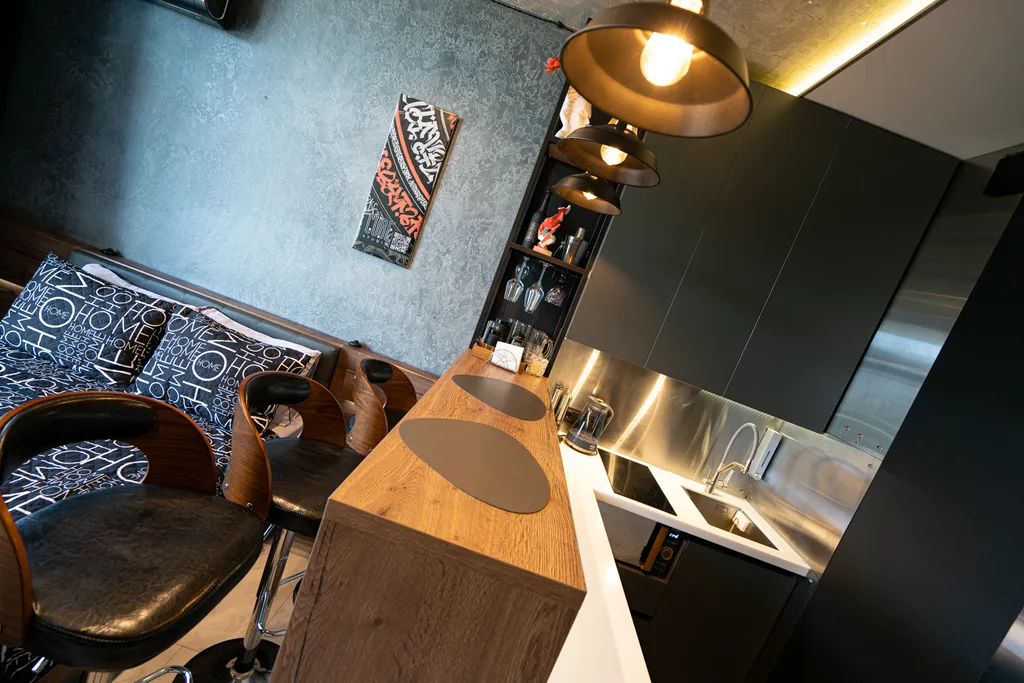 Дизайнерская студия Ls-black strong с видом на море и горы 7 этаж