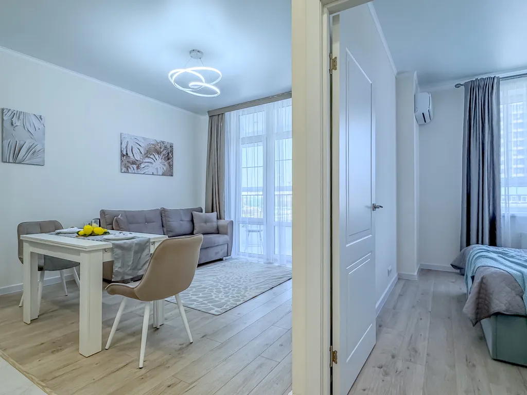 Квартира рядом с большим ТЦ и парком в центре