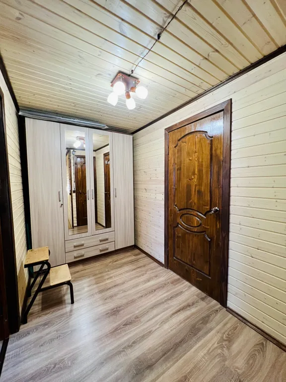 Дом в деревне с баней на дровах