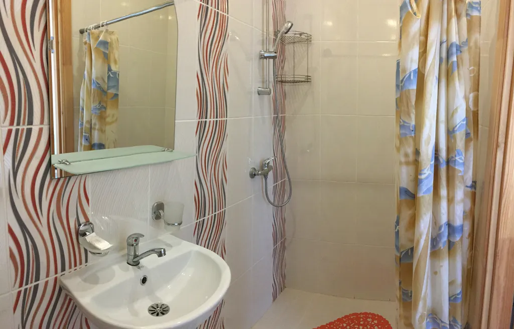 Коттедж Уютный дом только для вас и вашей семьи или друзей — Кучугуры