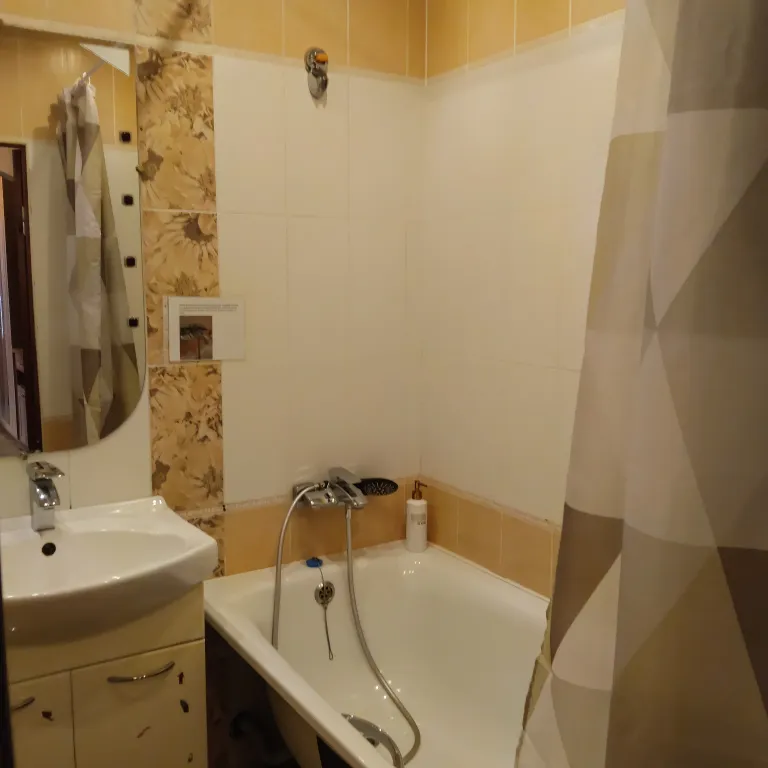 Семейная трёхкомнатная квартира на въезде в город