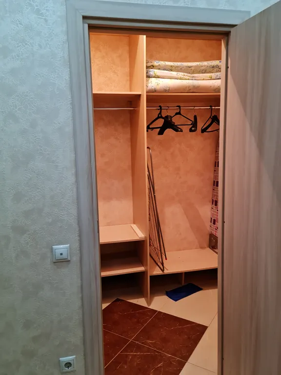 Уютная 1 комн,4 отдельно спальных,без посредников,м.Мякинино,Крокус