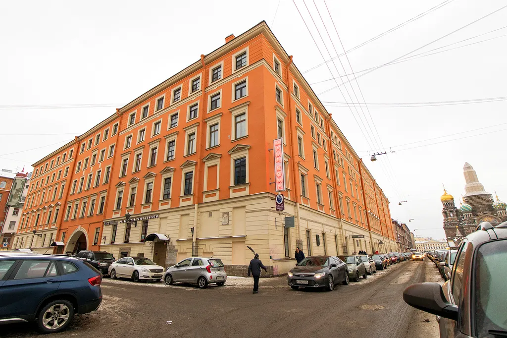 Apartment at the Savior on Spilled Blood