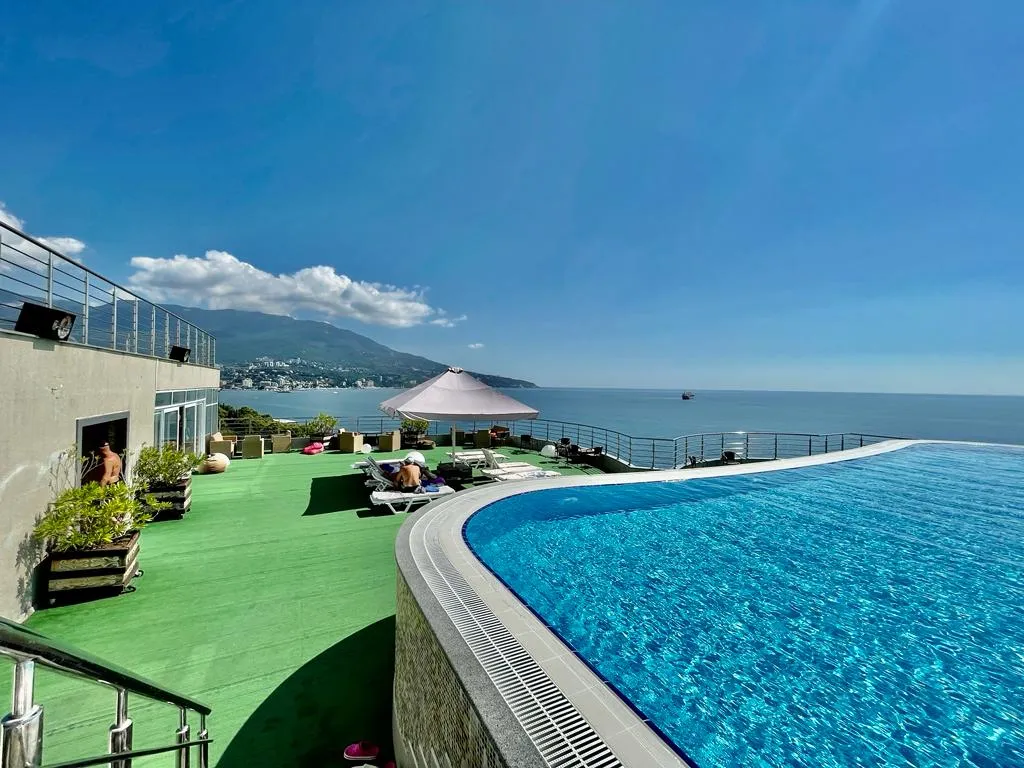 СПА Ливадийский ЖК Азор. Уютный 6ти местный номер с видом на море.2эт.