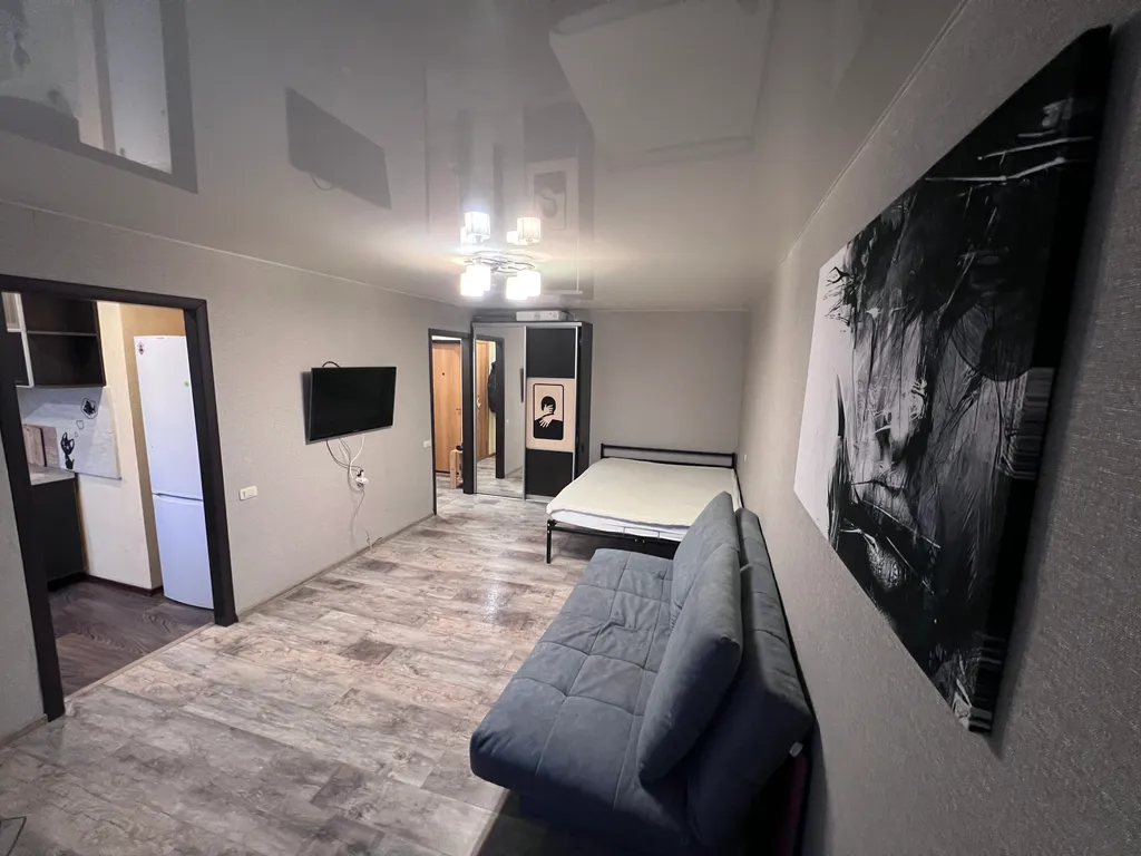 Уютная квартира в центре города с видом на горы