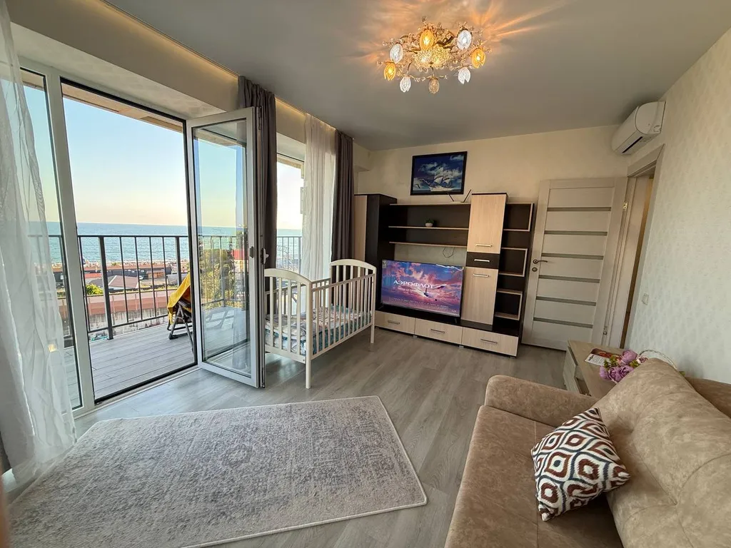 Двухкомнатная квартира в 2 минутах самого лучшего пляжа в Дагомысе