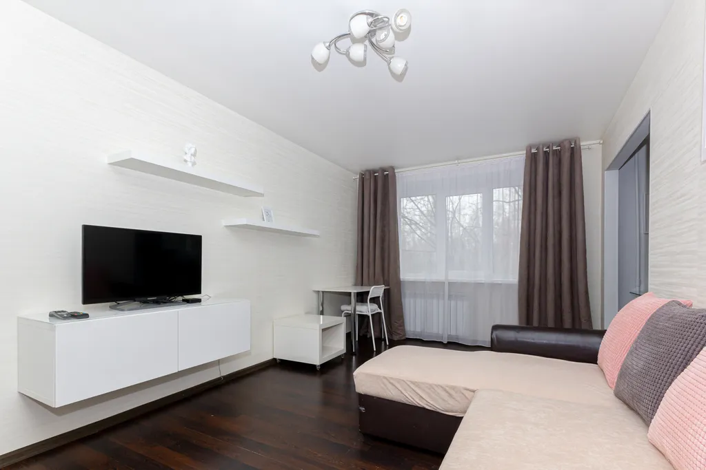 Квартира Красивая квартира у ТЦ Космос для 4 человек — Ярославль