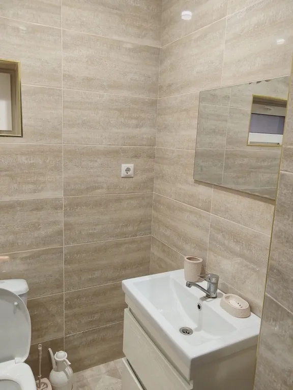 Домик на берегу моря