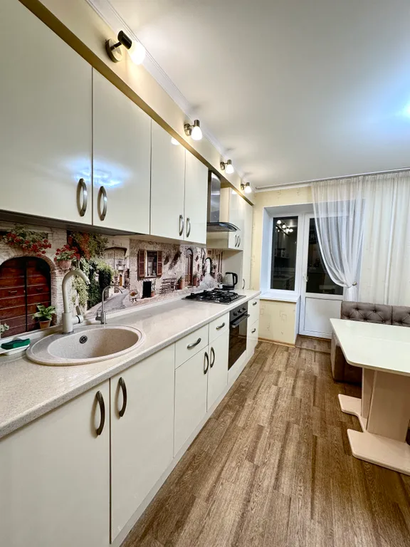 Уютная большая двушка на Московском