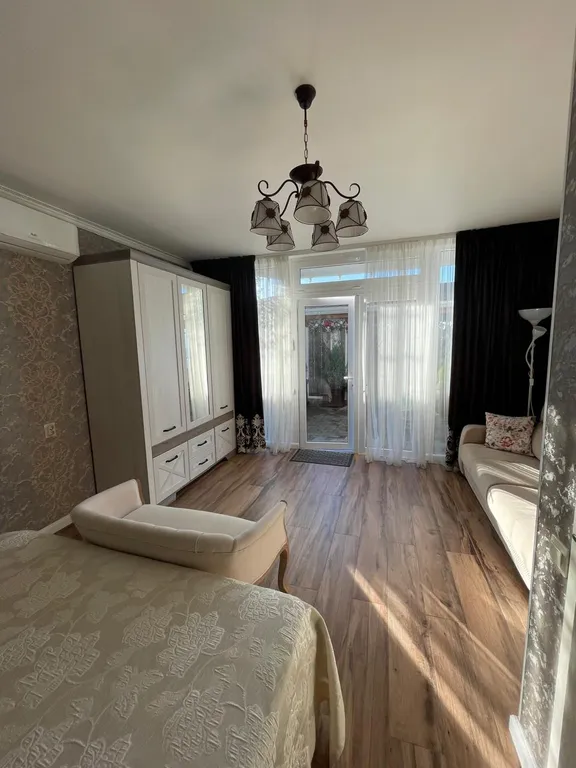 Дом с  бассейном, финской сауной, джакузи и шикарным видом на море