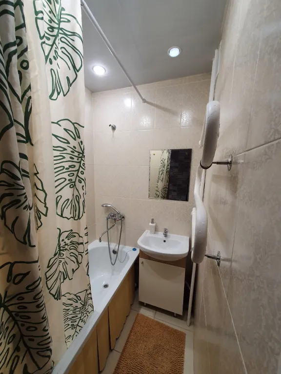 Первый этаж, без балкона