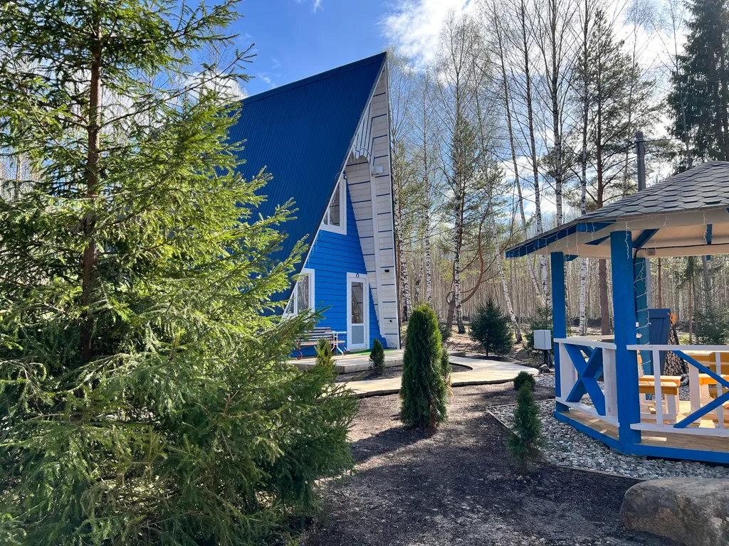 Коттедж Уютный A-Frame в лесном массиве на берегу реки — аренда посуточно в Ярославль