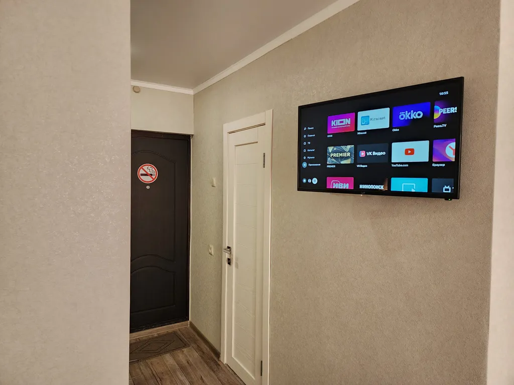 Студия с видом на озеро