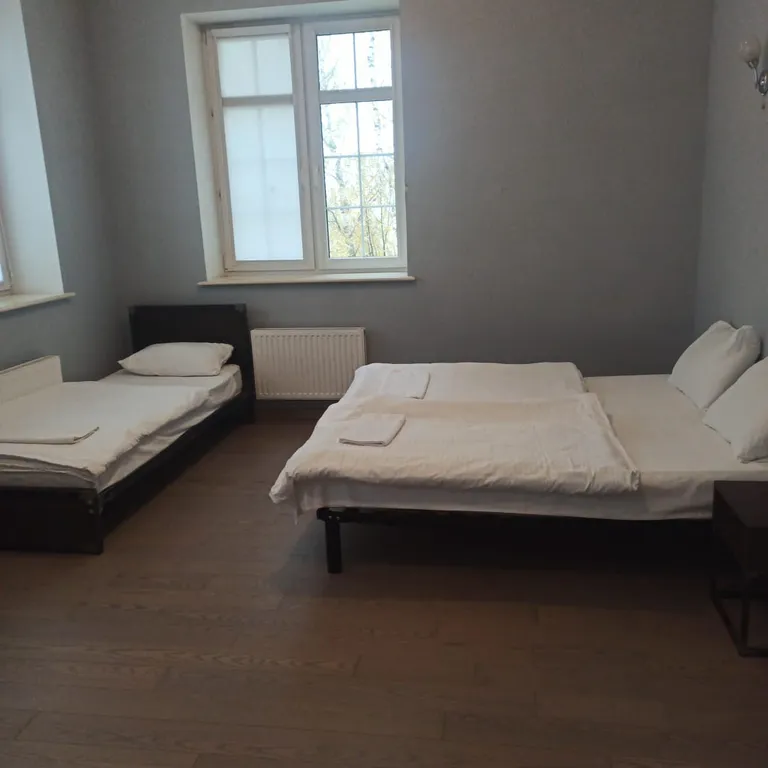 10-комнатный Дом